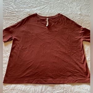 Lululemon Womens Short Sleeve Oversized T-Shirt Size M Orange Red Colored